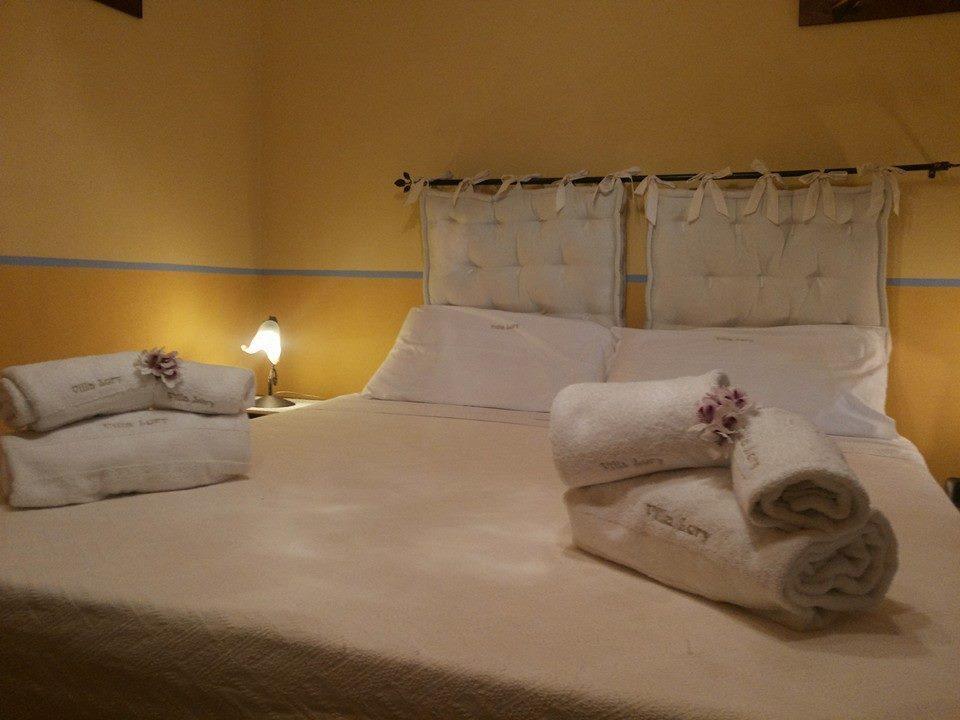 Case Vacanze Villa Lory Malfa  Bilik gambar